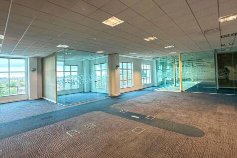 11 Vine Street, Uxbridge UB8 1QE