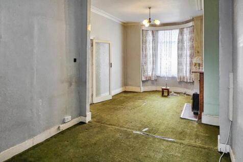 10 Brouncker Road, Acton, London W3 8AQ