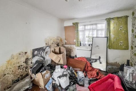 66 Penrith Road, Thornton Heath, Surrey, CR7 8PL