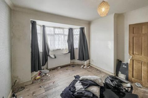 66 Penrith Road, Thornton Heath, Surrey, CR7 8PL