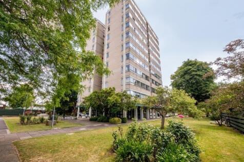 Flat 8 The Towers, Lower Mortlake Road, Richmond, Surrey, TW9 2JR