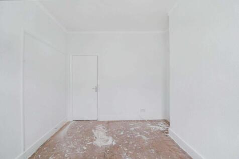 Flat C, 197 Kilburn Park Road, London NW6 5LG