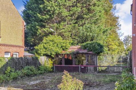 28 Oakley Road, Luton, LU4 9PU