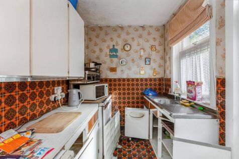 30 Oakley Road, Luton LU4 9PU