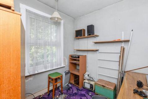 30 Oakley Road, Luton LU4 9PU