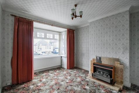 24 Gordon Avenue, Hornchurch, Essex, RM12 5EA