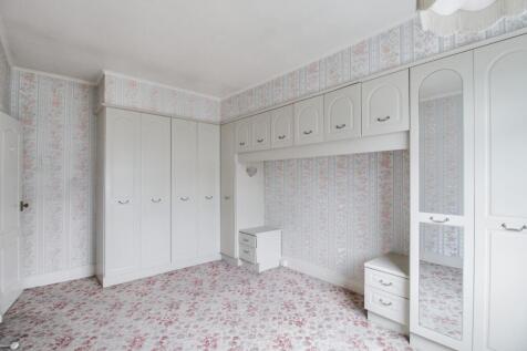 24 Gordon Avenue, Hornchurch, Essex, RM12 5EA