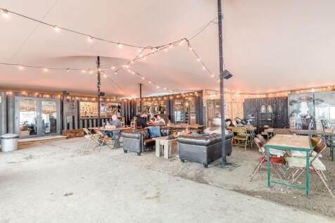 Hawkstone Brewery, College Farm, Stow Road, Bourton-on-the-Water, Gloucestershire GL54 2HN