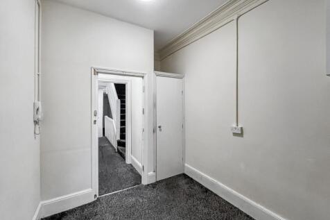 304A High Street, Sutton, Surrey, SM1 1PQ