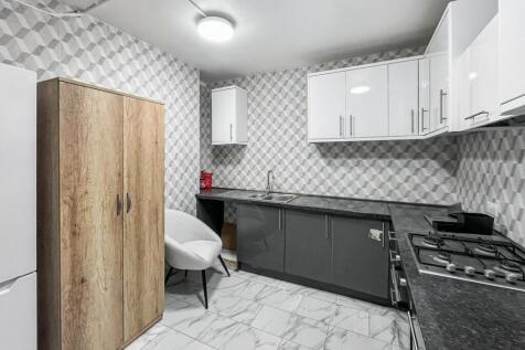 304A High Street, Sutton, Surrey, SM1 1PQ