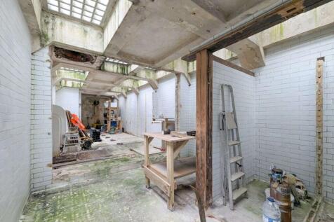 Former Public Conveniences, Robson Road, West Norwood, London SE27 9LA