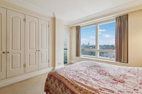 Flat 22, Peninsula Heights, 93 Albert Embankment, Vauxhall, London, SE1 7TY