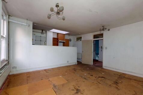 70C Colvestone Crescent, Hackney, London, E8 2LJ