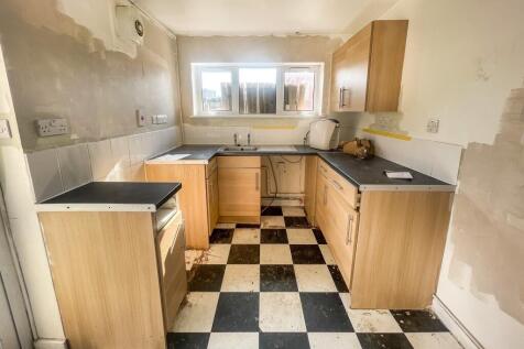 Flat 2, 49 Roseberry Road, Redfield, Bristol, BS5 9QD