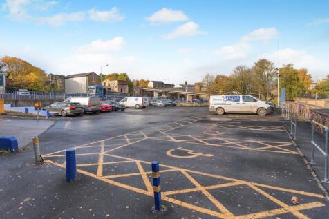 Burnley Bowl, Finsley Gate, Burnley, BB11 2HE