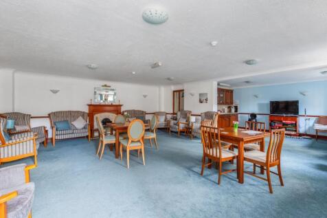 30 Sycamore Court, Aylesbury, Bucks HP19 9SZ