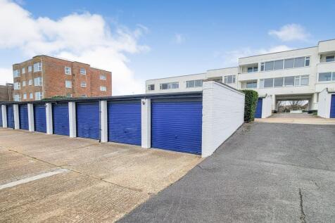 The Haven, Brighton Road, Lancing, West Sussex, BN15 8EU