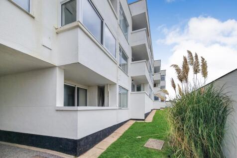 The Haven, Brighton Road, Lancing, West Sussex, BN15 8EU