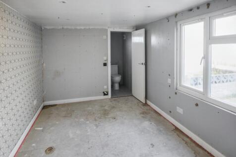 17 Shipley Road, Woodingdean, Brighton, BN2 6TA