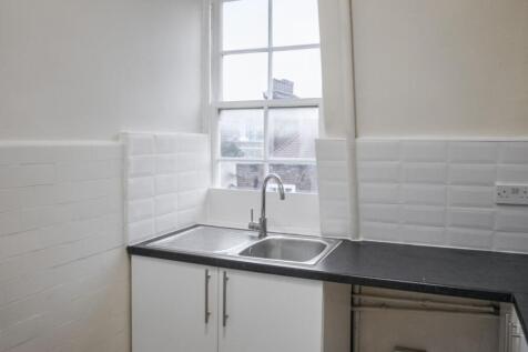 Flat 10, Block A Peabody Estate, Hammersmith, London W6 9PG