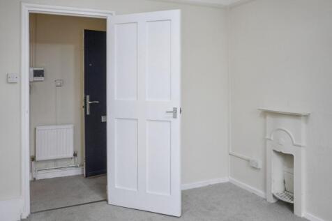 Flat 10, Block A Peabody Estate, Hammersmith, London W6 9PG