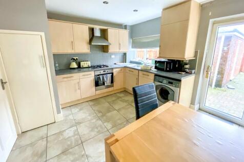 28 Chatton Close, Chester Le Street, County Durham, DH2 3HU