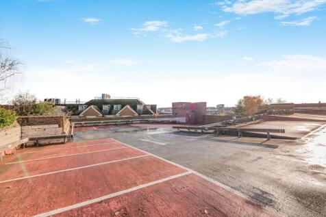 Oxford Square, Oxford Street, Newbury, RG14 1JG