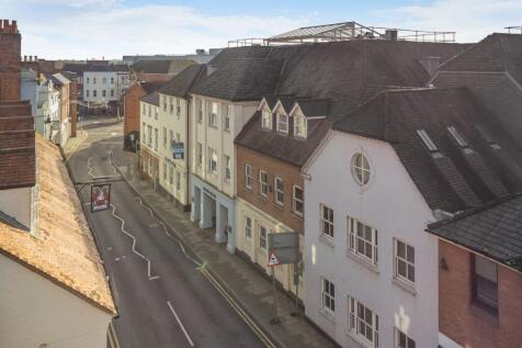 Oxford Square, Oxford Street, Newbury, RG14 1JG