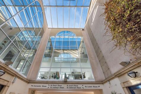 Oxford Square, Oxford Street, Newbury, RG14 1JG