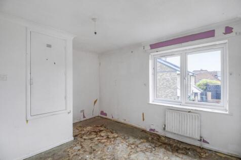 21 Omnibus Way, Walthamstow, London E17 4QE