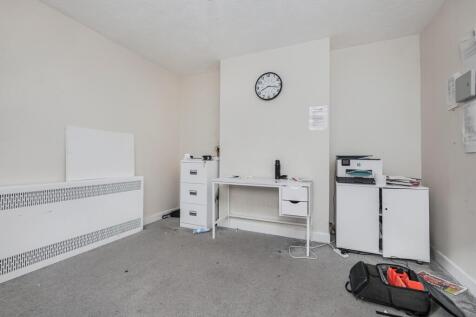 63 Romney Road, Ashford, Kent, TN24 0RR