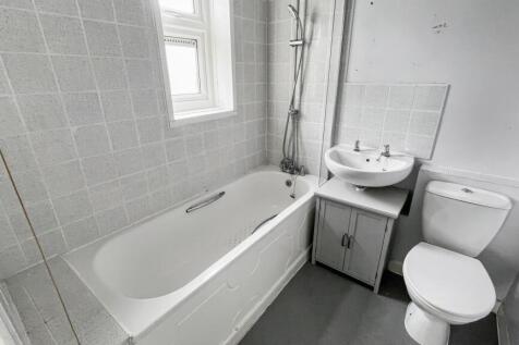 16 Heath Road, Crayford, Dartford, DA1 3NP