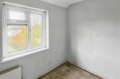 16 Heath Road, Crayford, Dartford, DA1 3NP