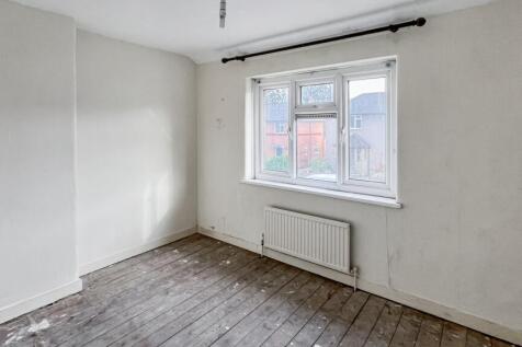 16 Heath Road, Crayford, Dartford, DA1 3NP