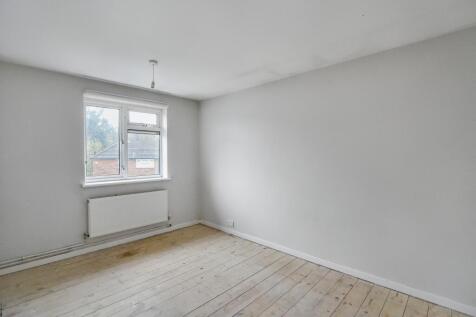 32 Ladbrooke Crescent, Sidcup, DA14 4RT