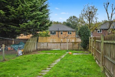 32 Ladbrooke Crescent, Sidcup, DA14 4RT