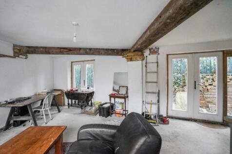 Land adjoining 124b Crofton Road, Peckham, London, SE5 8NA