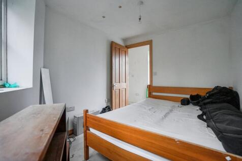 Land adjoining 124b Crofton Road, Peckham, London, SE5 8NA