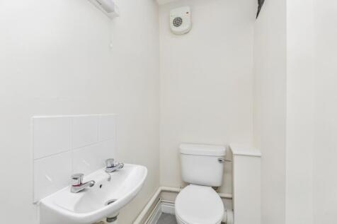 107 High Street, Witney, Oxfordshire, OX28 6HY