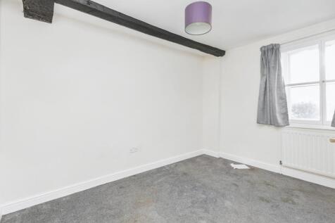 107 High Street, Witney, Oxfordshire, OX28 6HY