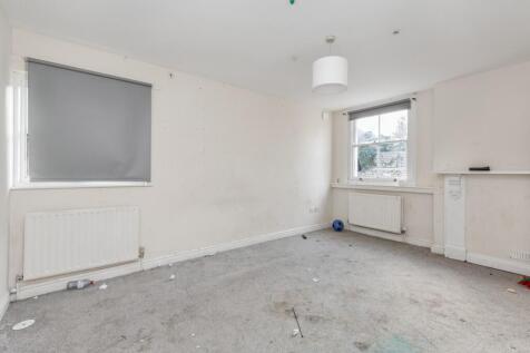 107 High Street, Witney, Oxfordshire, OX28 6HY