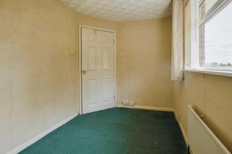 29 Thruxton Road, Havant, Hampshire, PO9 4DG