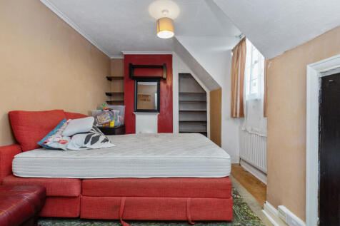 419A Kingston Road, Epsom, KT19 0BT