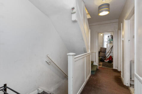 419A Kingston Road, Epsom, KT19 0BT