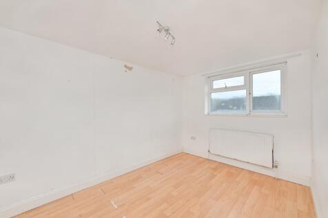 9A Fennells, Harlow, Essex, CM19 4RJ