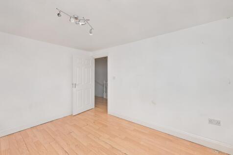 9A Fennells, Harlow, Essex, CM19 4RJ