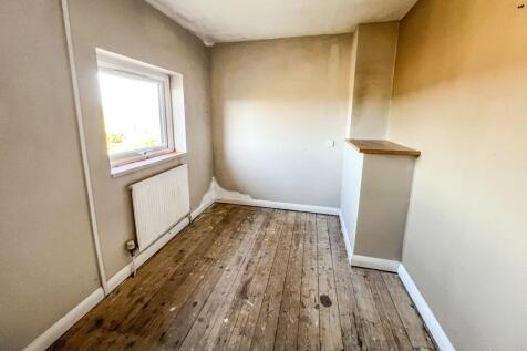 12 Hazelbury Hill, Box, Wiltshire, SN13 8LB