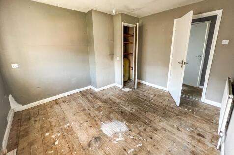 12 Hazelbury Hill, Box, Wiltshire, SN13 8LB