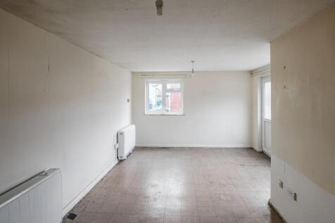 3 Ogilvie Square, Calne, Wiltshire, SN11 8NS