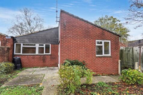 3 Ogilvie Square, Calne, Wiltshire, SN11 8NS